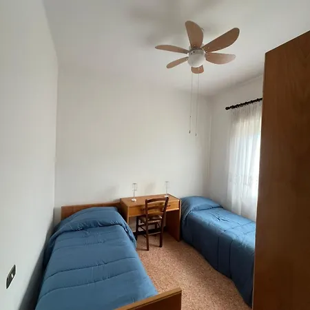 A Ca' Da Lucy Apartment Levanto