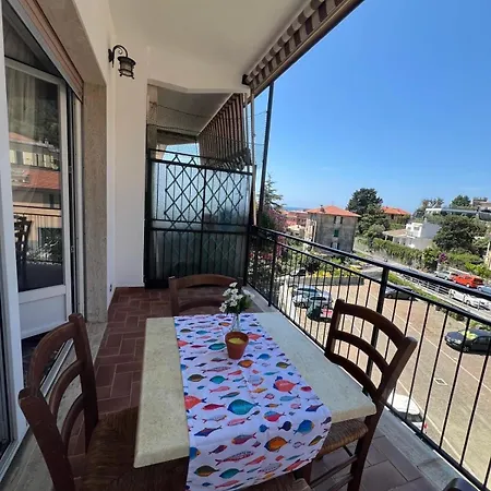 A Ca' Da Lucy Apartment